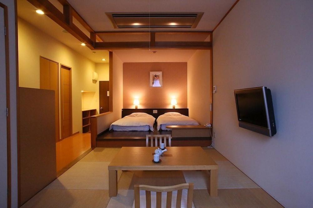 Nozawa Grand Hotel Exterior photo
